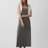 Moderne maxi-jurk met geribde hals en vierkante halslijn