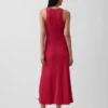 Moderne maxi-jurk met ingebouwde beugel-bh en geribde stof