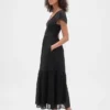 Moderne maxi-jurk met ruches van gemengde materialen