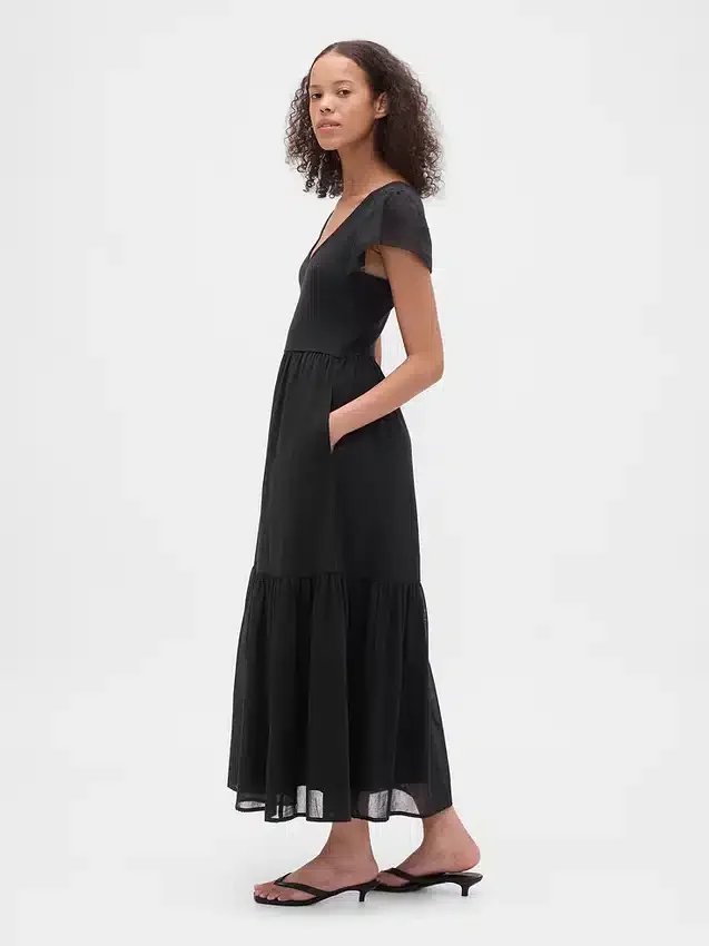 Moderne maxi-jurk met ruches van gemengde materialen