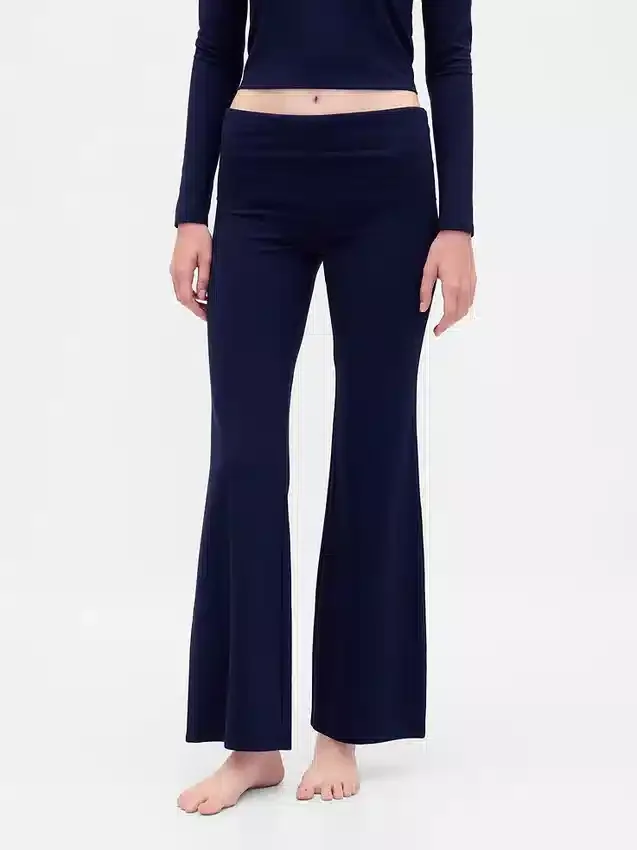 Moderne pyjama-legging met omgeslagen tailleband