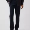 Moderne rechte kaki broek