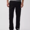 Moderne rechte kaki broek