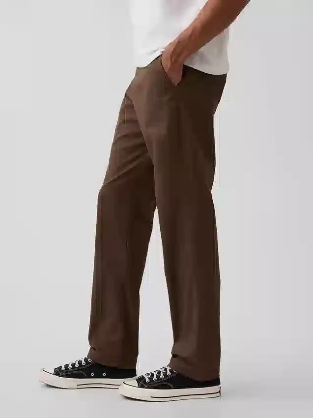 Moderne rechte kaki broek