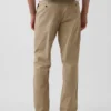 Moderne rechte kaki broek