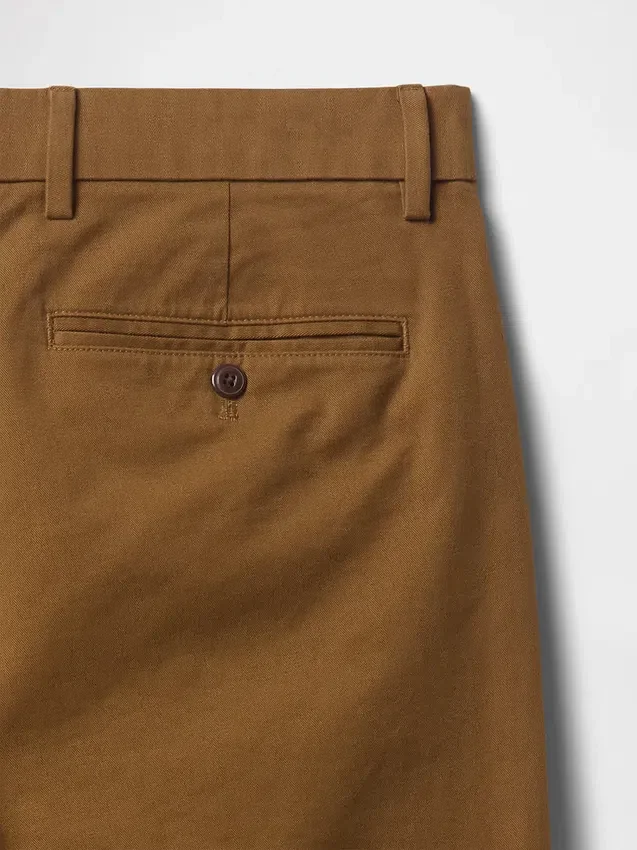 Moderne rechte kaki broek