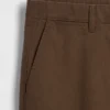 Moderne rechte kaki broek