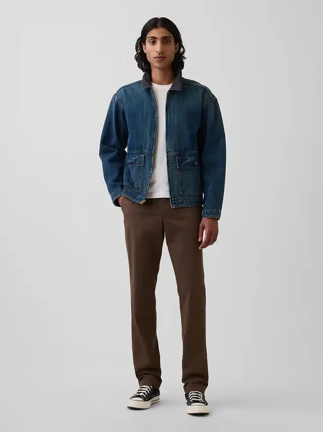 Moderne rechte kaki broek