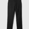 Moderne rechte kaki broek