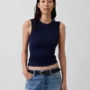 Moderne tanktop met ronde hals