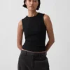 Moderne tanktop met ronde hals