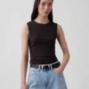 Moderne tanktop met ronde hals