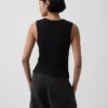 Moderne tanktop met ronde hals