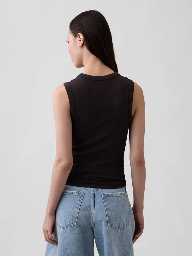 Moderne tanktop met ronde hals