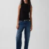 Moderne tanktop met staande kraag