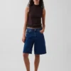 Moderne tanktop met staande kraag