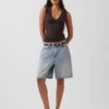 Moderne tanktop met V-hals