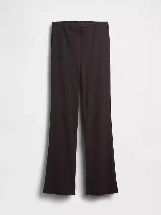 Moderne wijde ribgebreide broek met uitlopende pijpen