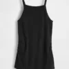 Moderne zwangerschapskleding-tanktop met schortkraag