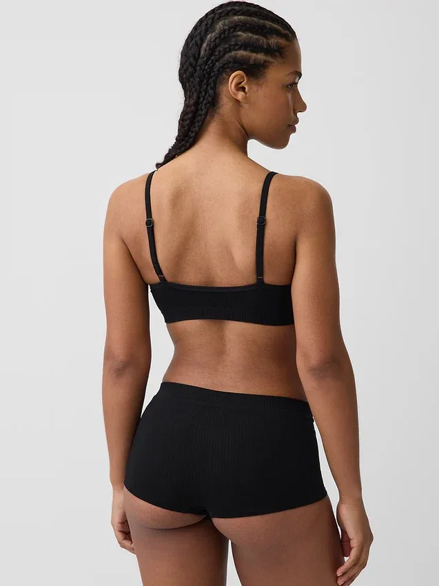 Naadloze, geribde driehoekige bralette