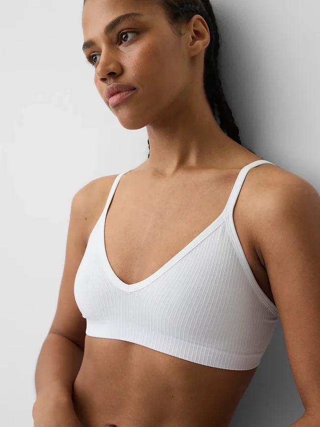 Naadloze, geribde driehoekige bralette