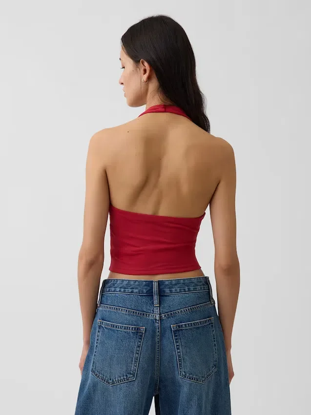 Nauwgebreide halter crop-top