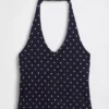 Nauwgebreide halter crop-top
