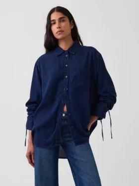 Oversized denim overhemd met gerimpelde mouwen