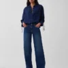 Oversized denim overhemd met gerimpelde mouwen