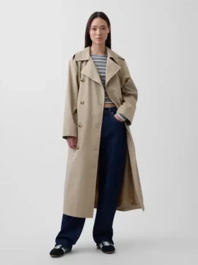 Oversized trenchcoat