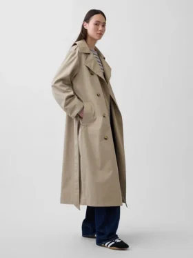 Oversized trenchcoat