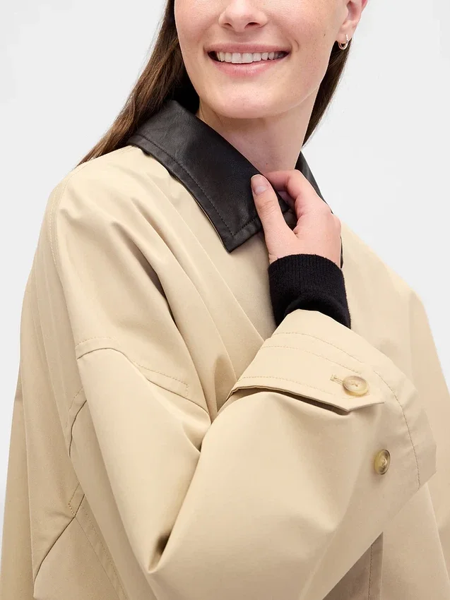 Oversized trenchcoat van twill