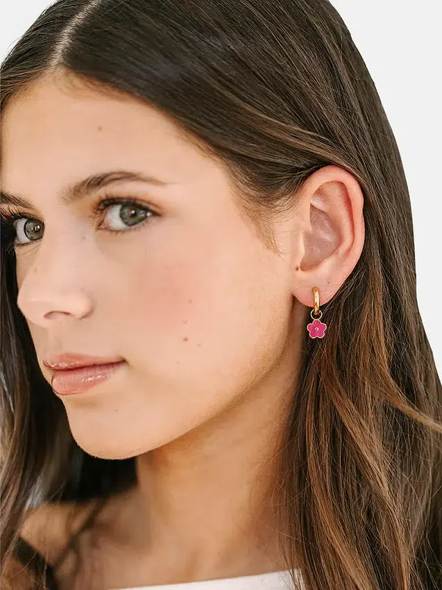 Pierced Co felroze bloem-bedeltje voor huggie-oorbellen