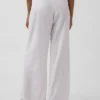 Pyjama-broek van linnenmix met kanten zoom