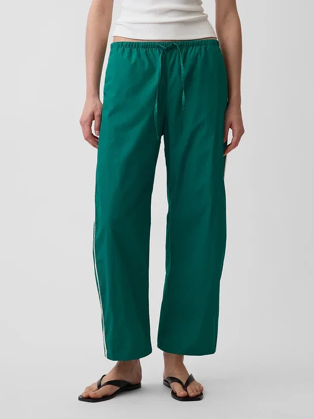 Relaxte, gemakkelijk aan te trekken gestreepte broek van biologisch katoenpopeline