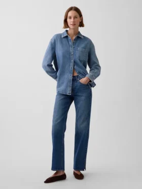 Relaxte rechte Jeans met middelhoge taille en gespleten zoom