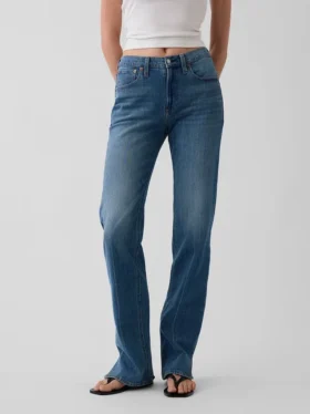 Relaxte rechte Jeans met middelhoge taille en gespleten zoom