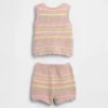Set met gehaakt gestreept vestje voor baby’s
