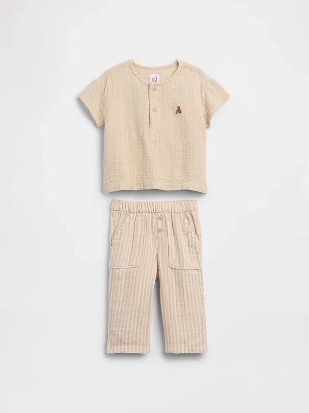 Set met Henley-shirt en broek van katoenen gaas voor baby’s