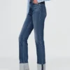 Slim straight jeans met hoge taille en omgeslagen boorden in jaren '90-stijl