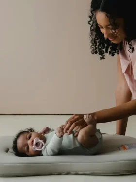 Snuggle Me Curve-ligstoeltje voor baby’s