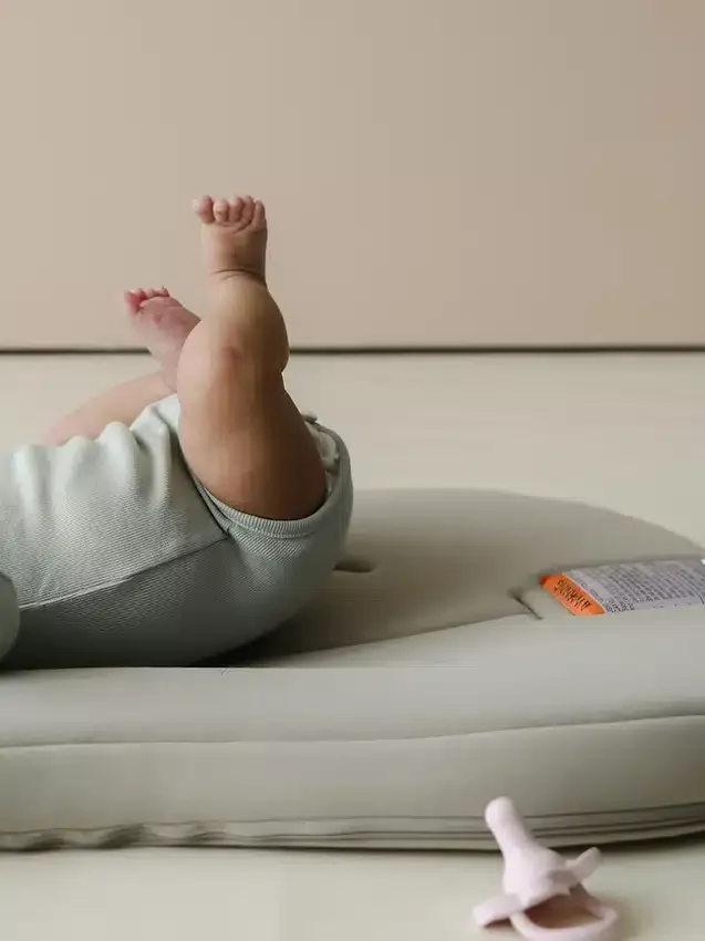 Snuggle Me Curve-ligstoeltje voor baby’s
