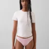 Stringslipje van biologisch stretchkatoen met kanten rand