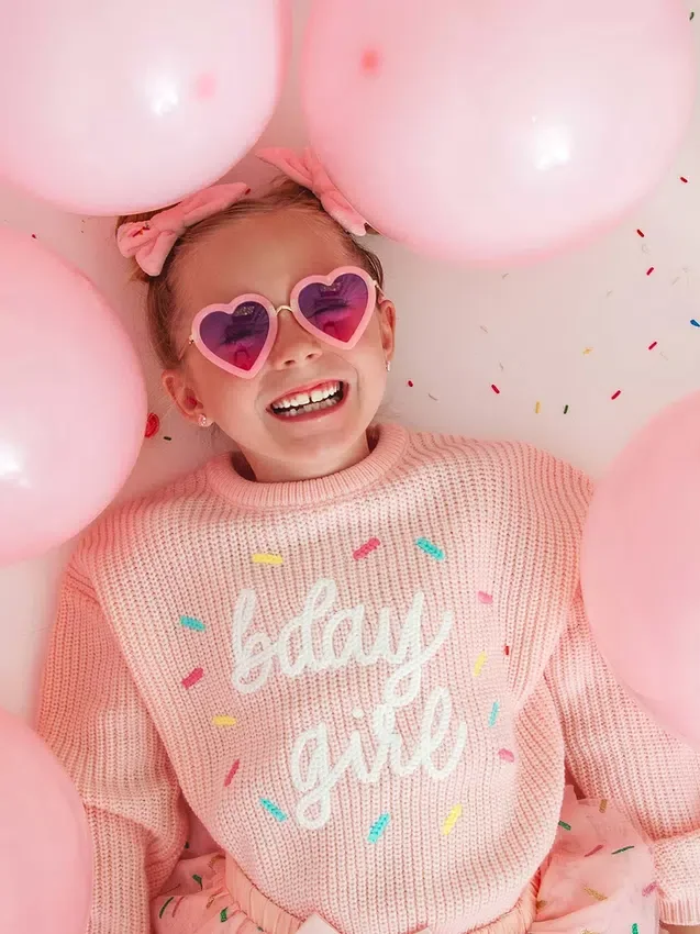 Sweet Wink Birthday Girl Sprinkle-trui