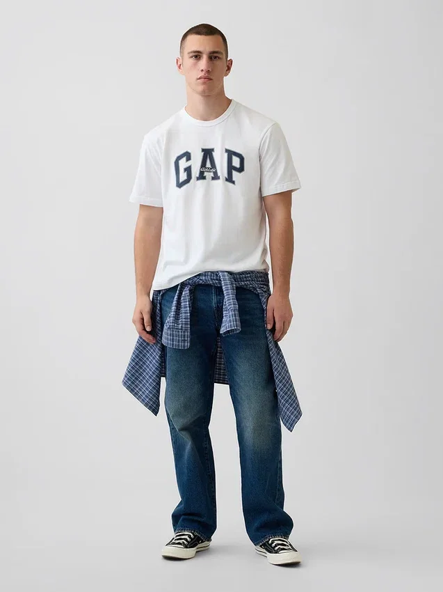T-shirt met Gap Arch Logo
