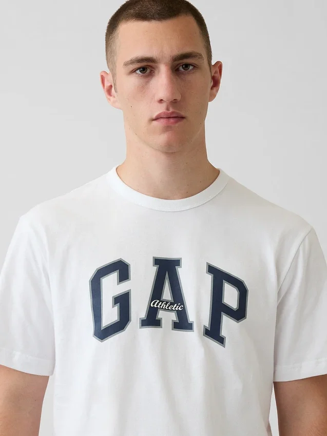 T-shirt met Gap Arch Logo