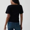 T-shirt met geribde ronde hals