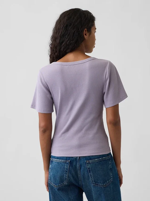 T-shirt met geribde ronde hals