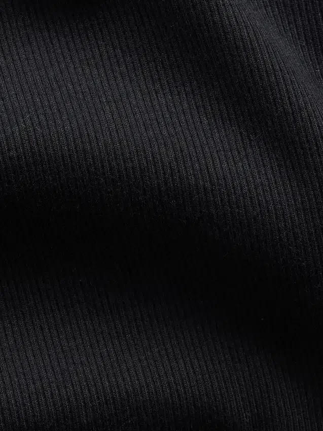T-shirt met geribde ronde hals