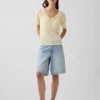 T-shirt met V-hals van linnenmix in relaxte pasvorm